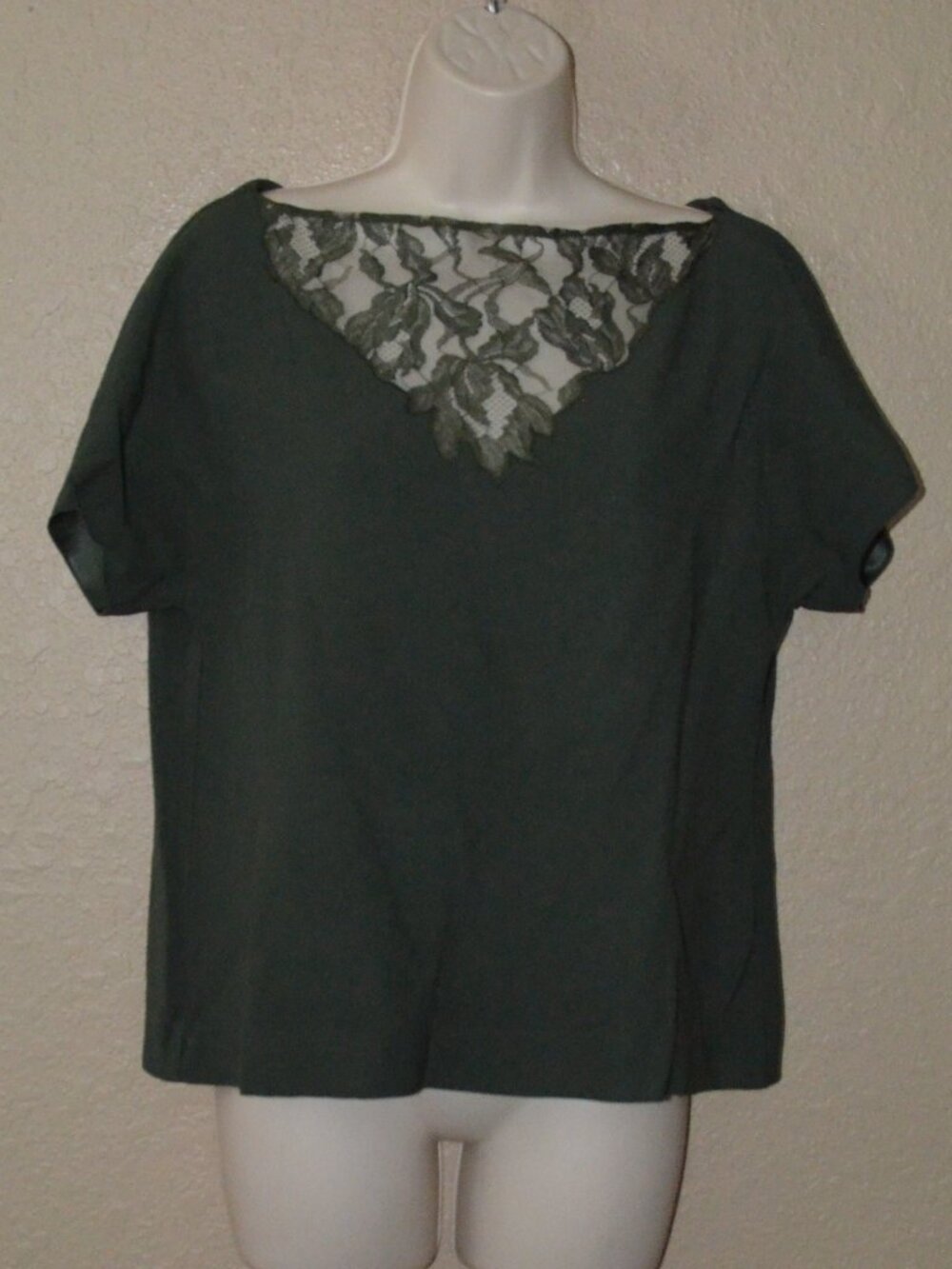 NWOT Sz 4 Dion Lee Army Green Lace Detail Cap Sleeve Blouse